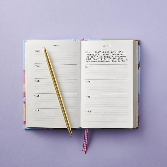 Mom’s Floral One Line a Day: A Five-Year Memory Book