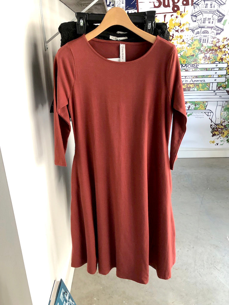 Flowy L-Train Dress