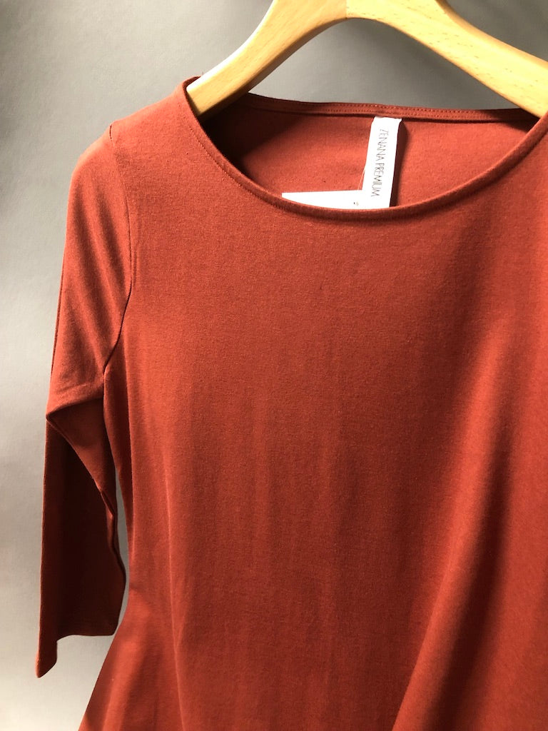 Flowy L-Train Dress