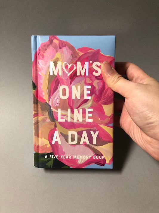 Mom’s Floral One Line a Day: A Five-Year Memory Book