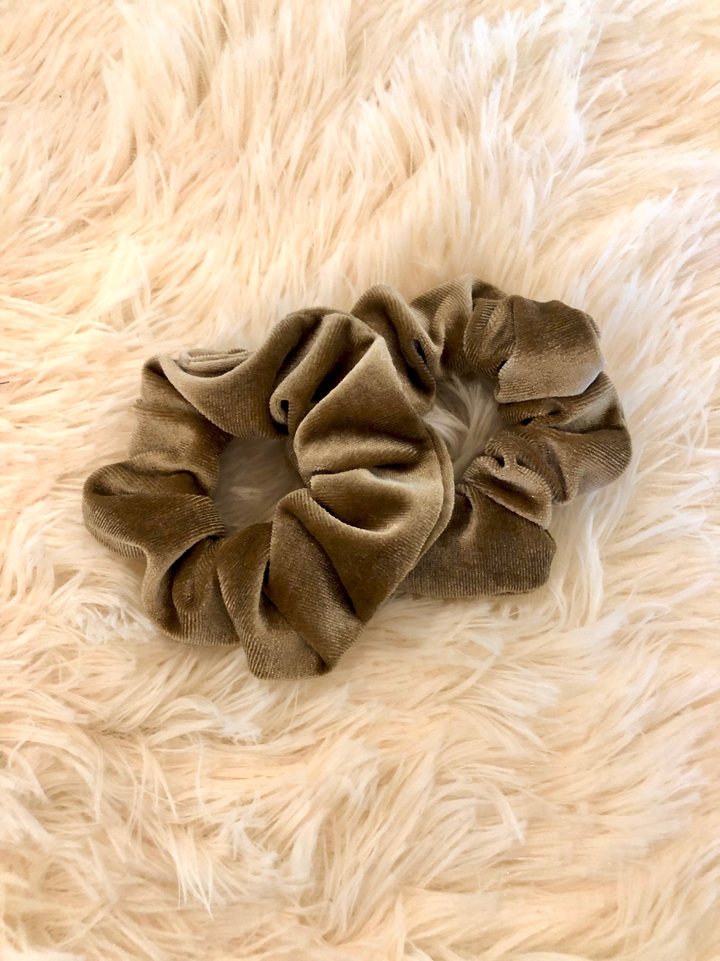 Lux Velvet Scrunchie Set