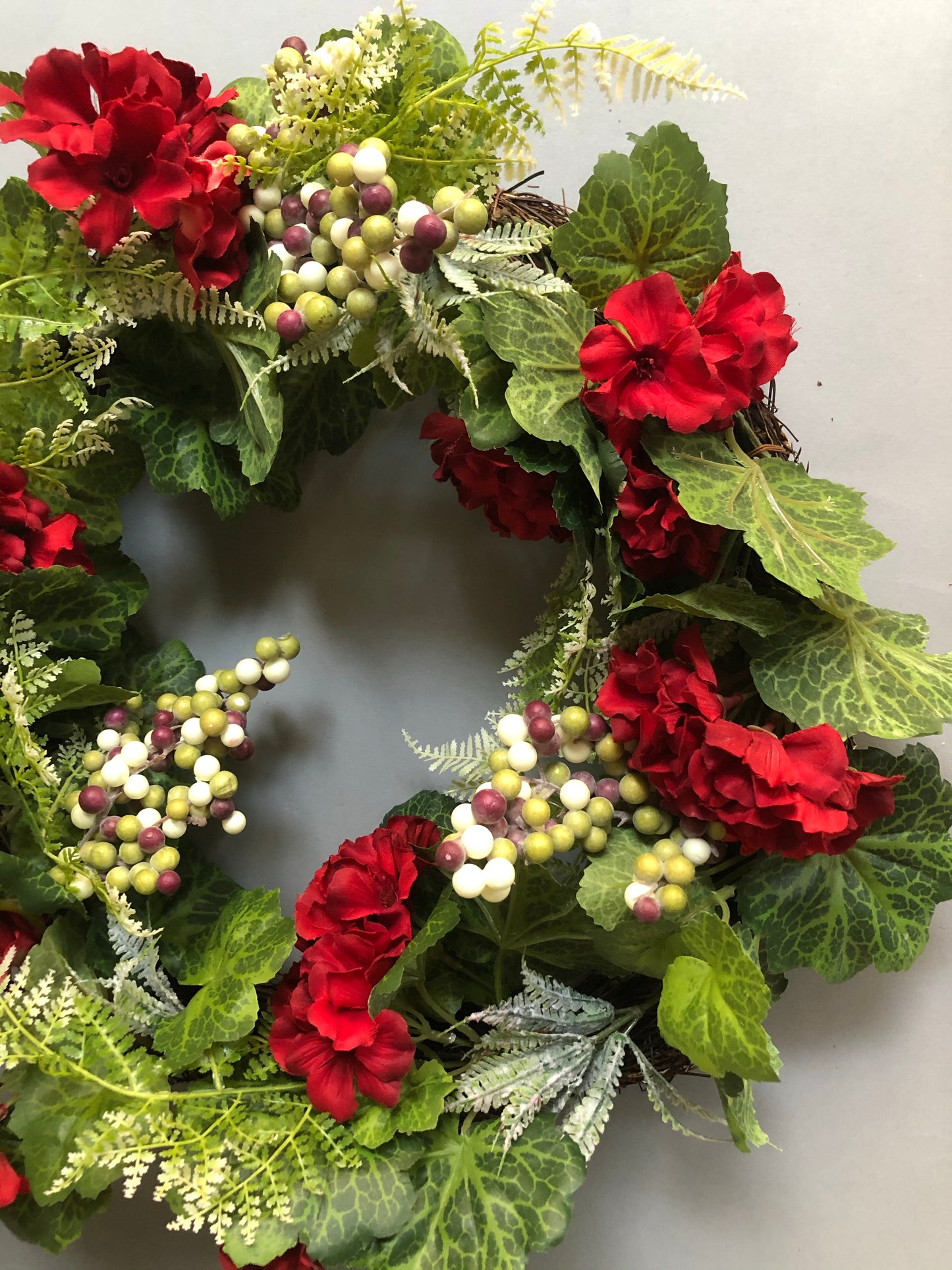 Red Geranium Berry Wreath: 22 inches